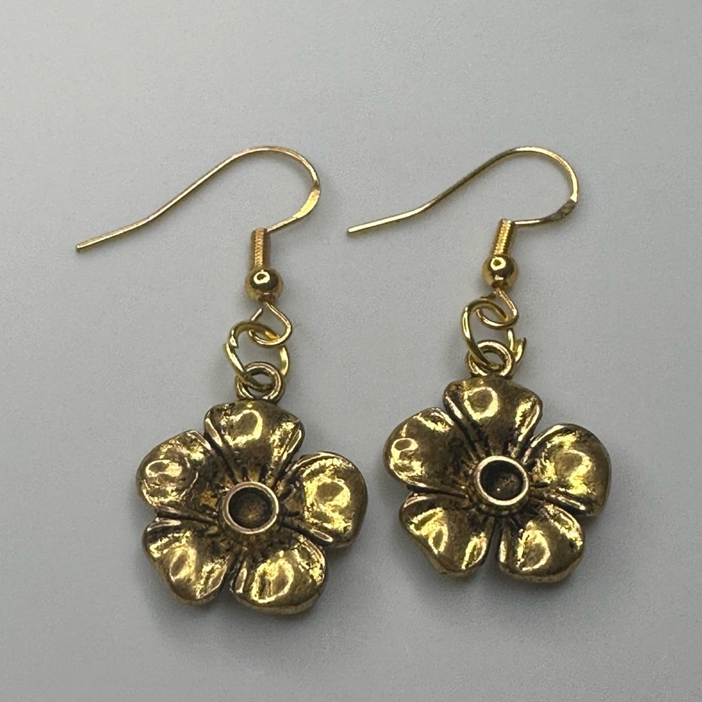 Gold Flower Earrings